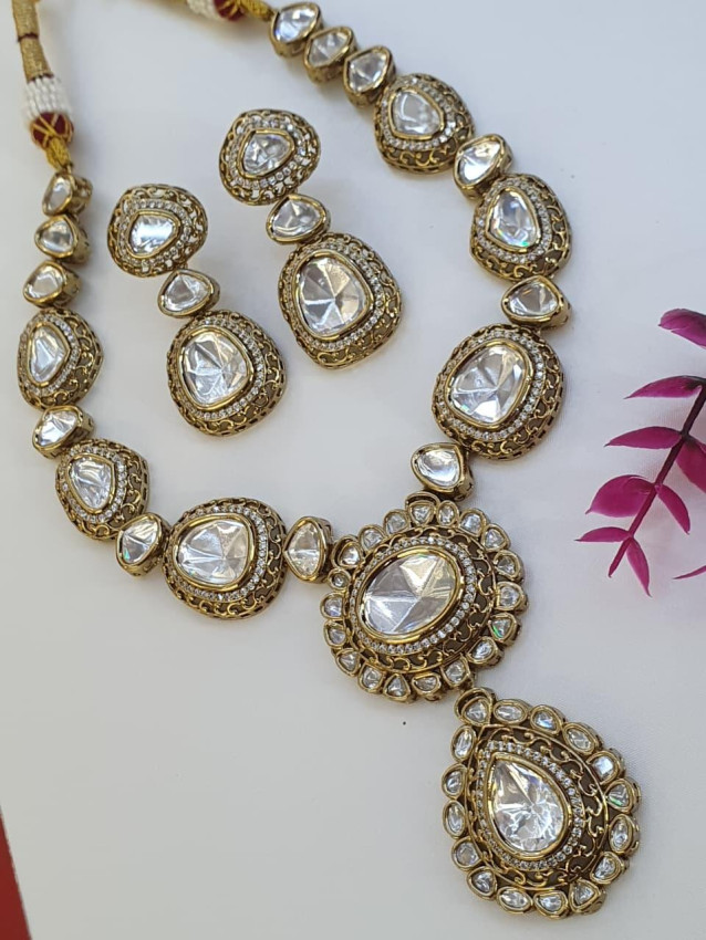 Moissanite Big Polki Necklace Set