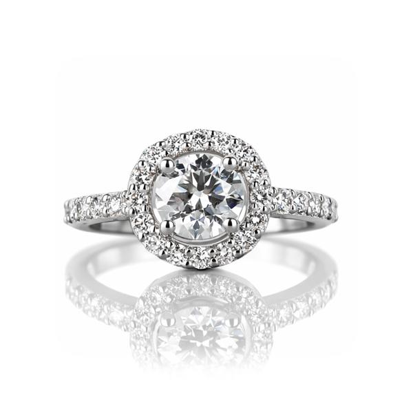Classic Round Halo Diamond Ring