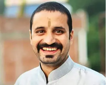 Picture of maheshji team member of 7 chakra school