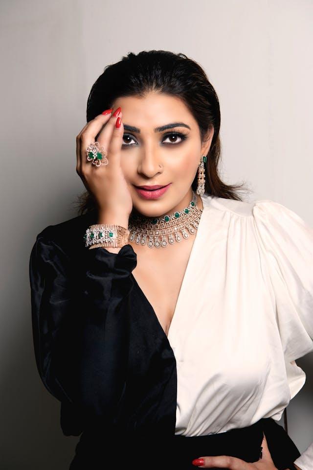 Shreez Jewellery & Hair Accessories